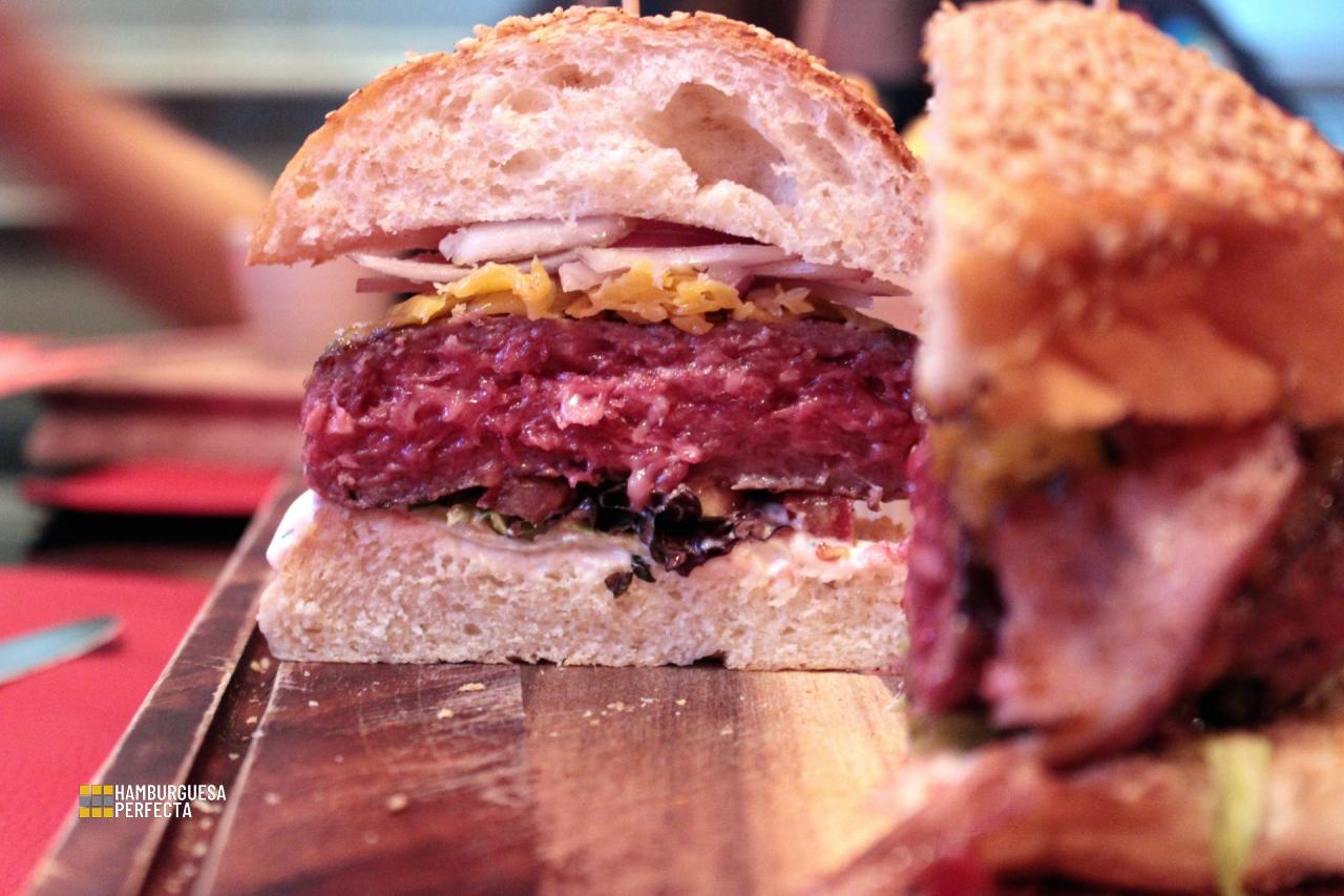Detalle Corta Hamburguesa Avestruz BristolBar