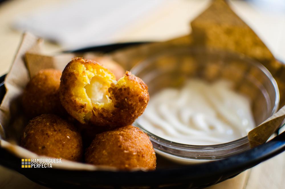 Bolas de Maiz Chivuos