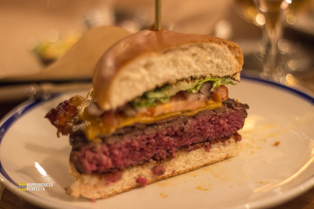 Detalle Corte Burger Dingo