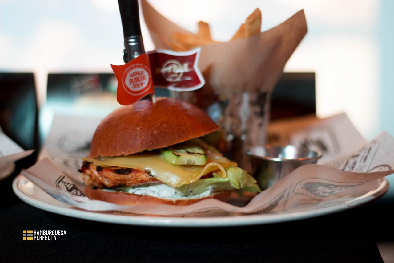 Mumbai Tandoori chicken burger
