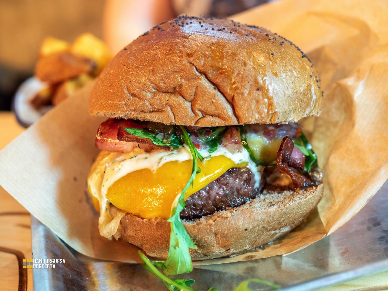 Hamburguesa Americana Perro Bar