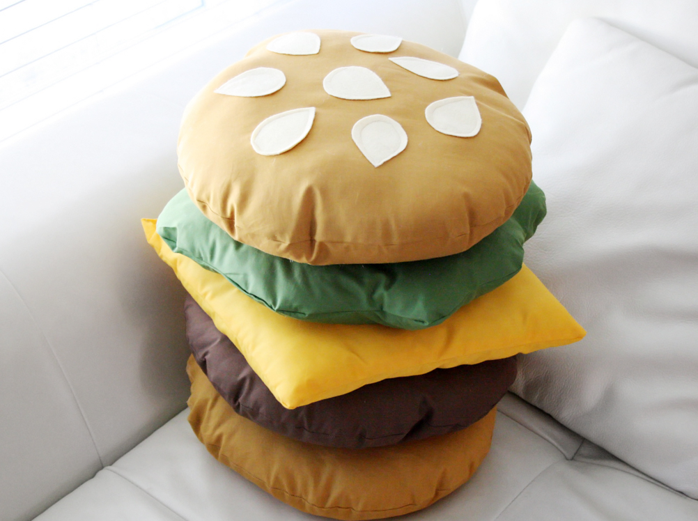 Burger Pillow