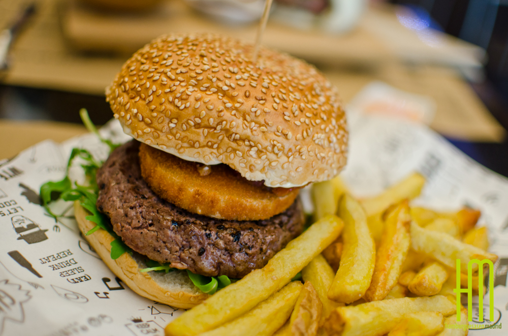 Hamburguesa Hipnotica La H es Muda