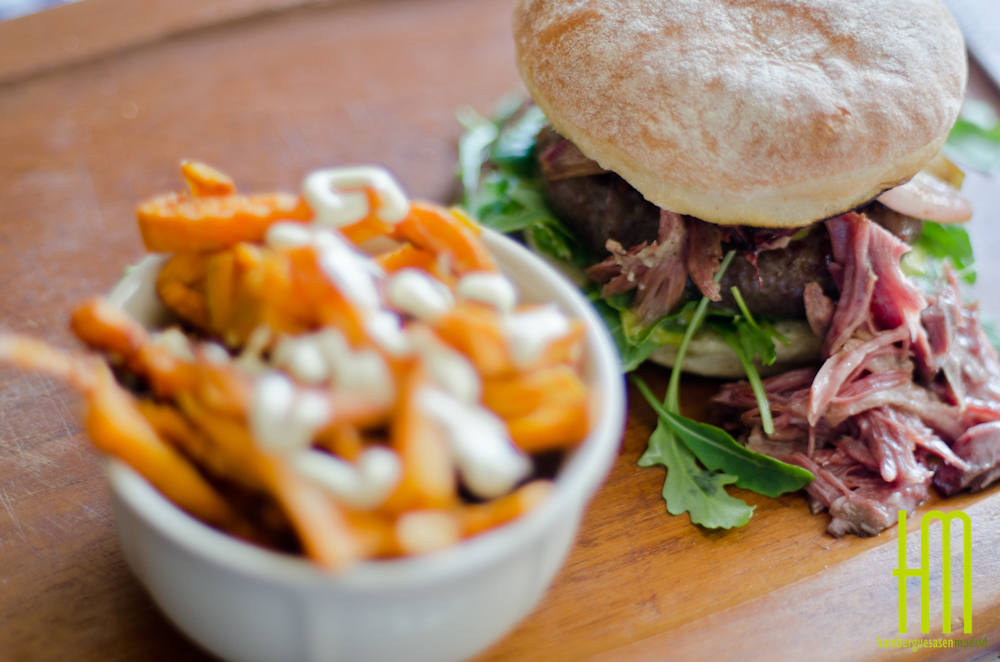 Pato Burger y Batatas