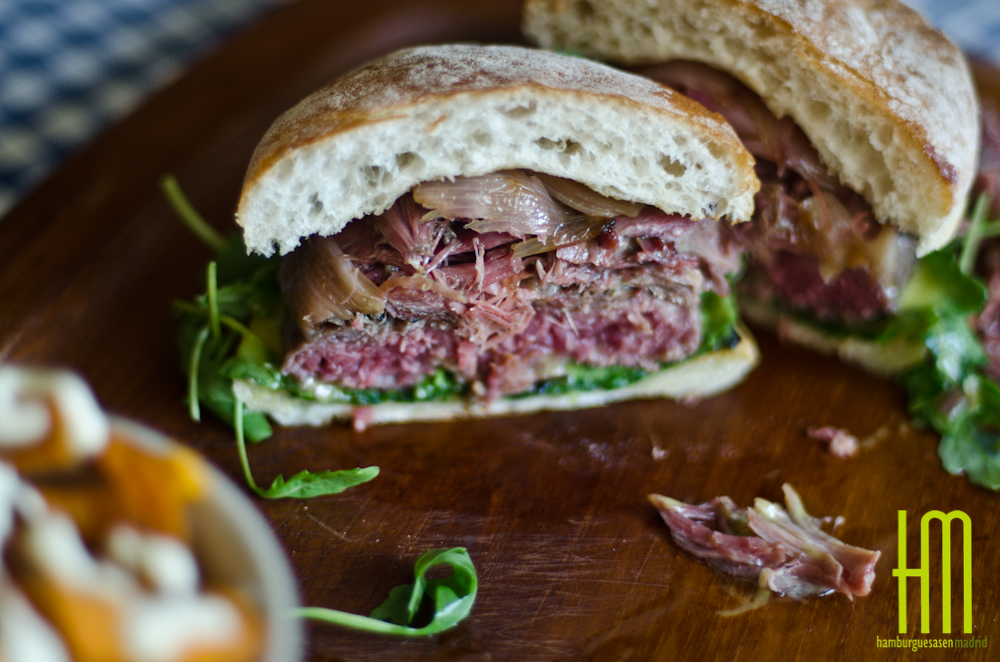 Detalle Corte Pato Burger
