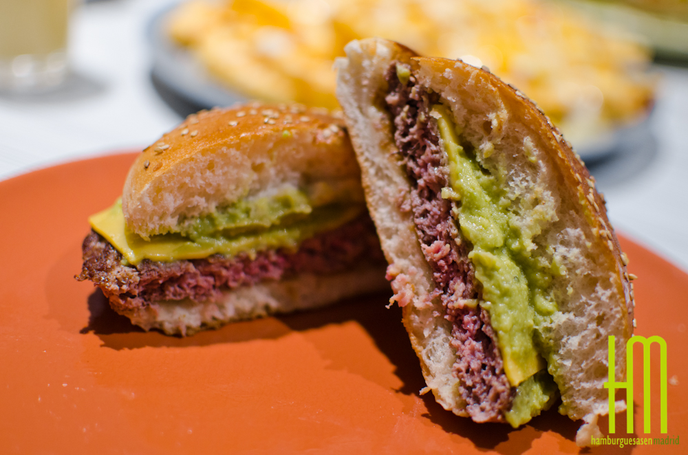 Detalle Corte Burger Tom's Burger