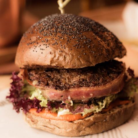 Hamburguesa Rabo de Toro Bistroteca