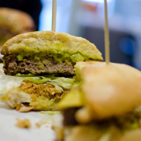 Detalle Corte Hamburguesa Oh My Dog