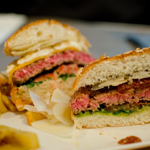 Detalle Corte Burgers Punto Basico