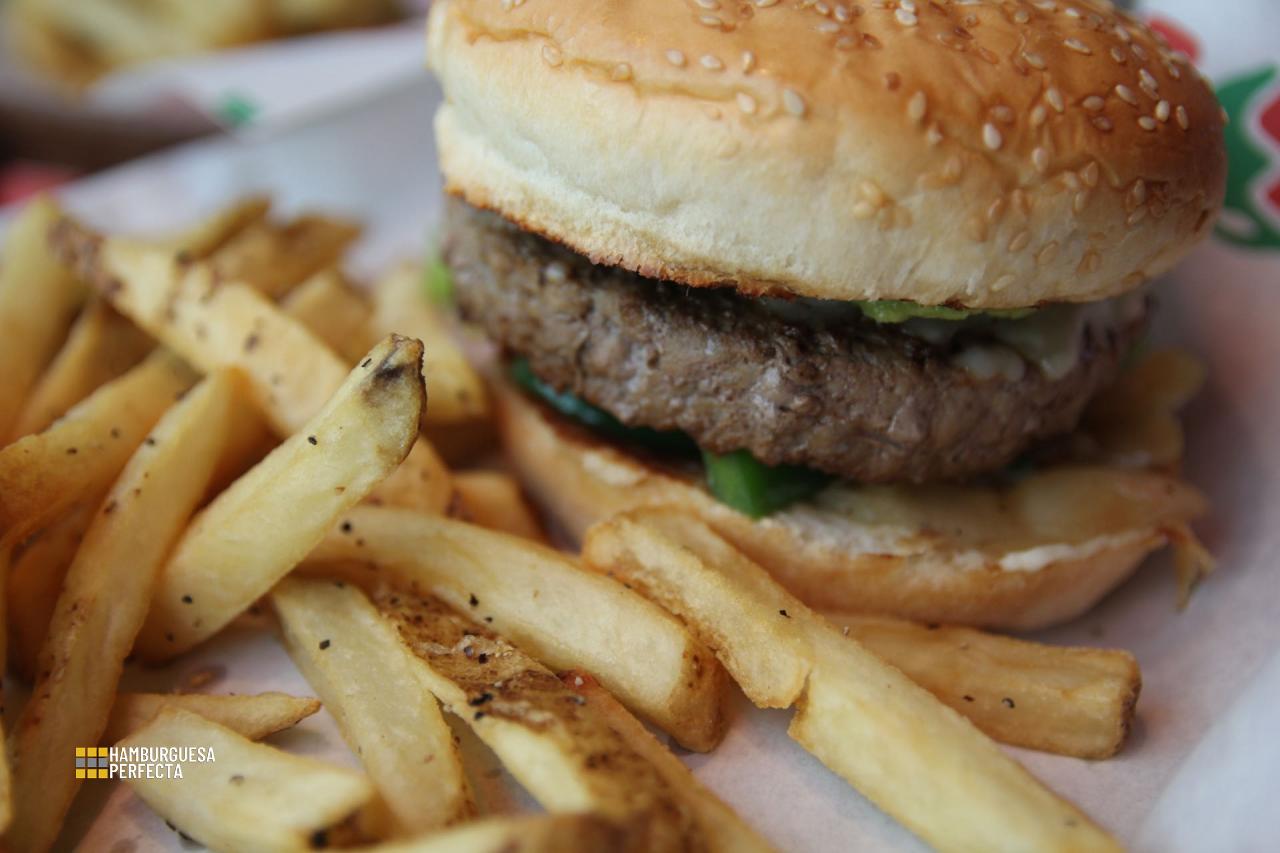 Guacamole Burger Chilis