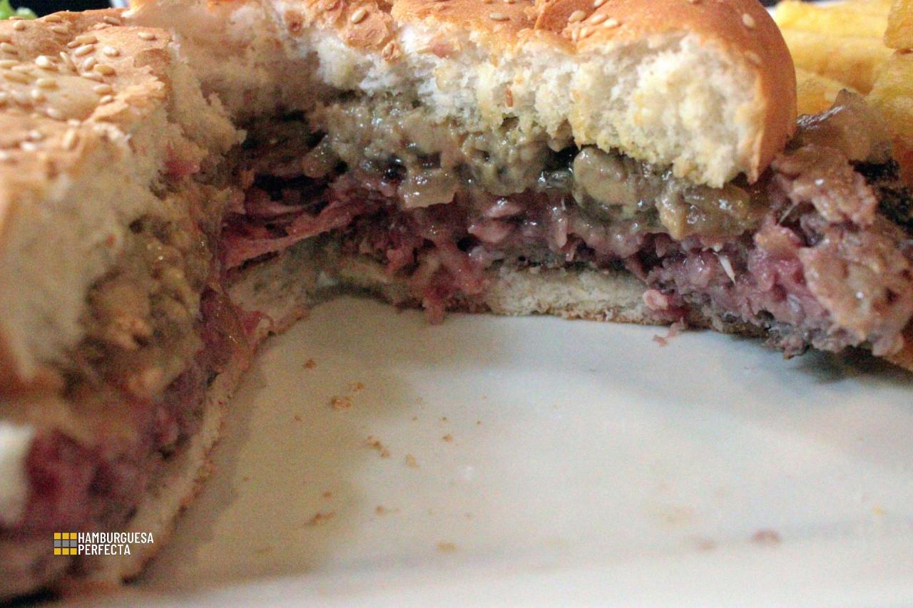 Corte Burger VIP Strawberry Fields