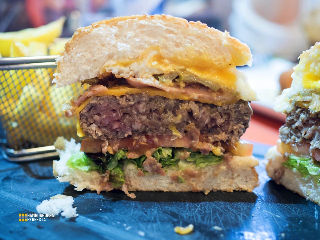 Detalle Corte Burger Beer and Grill