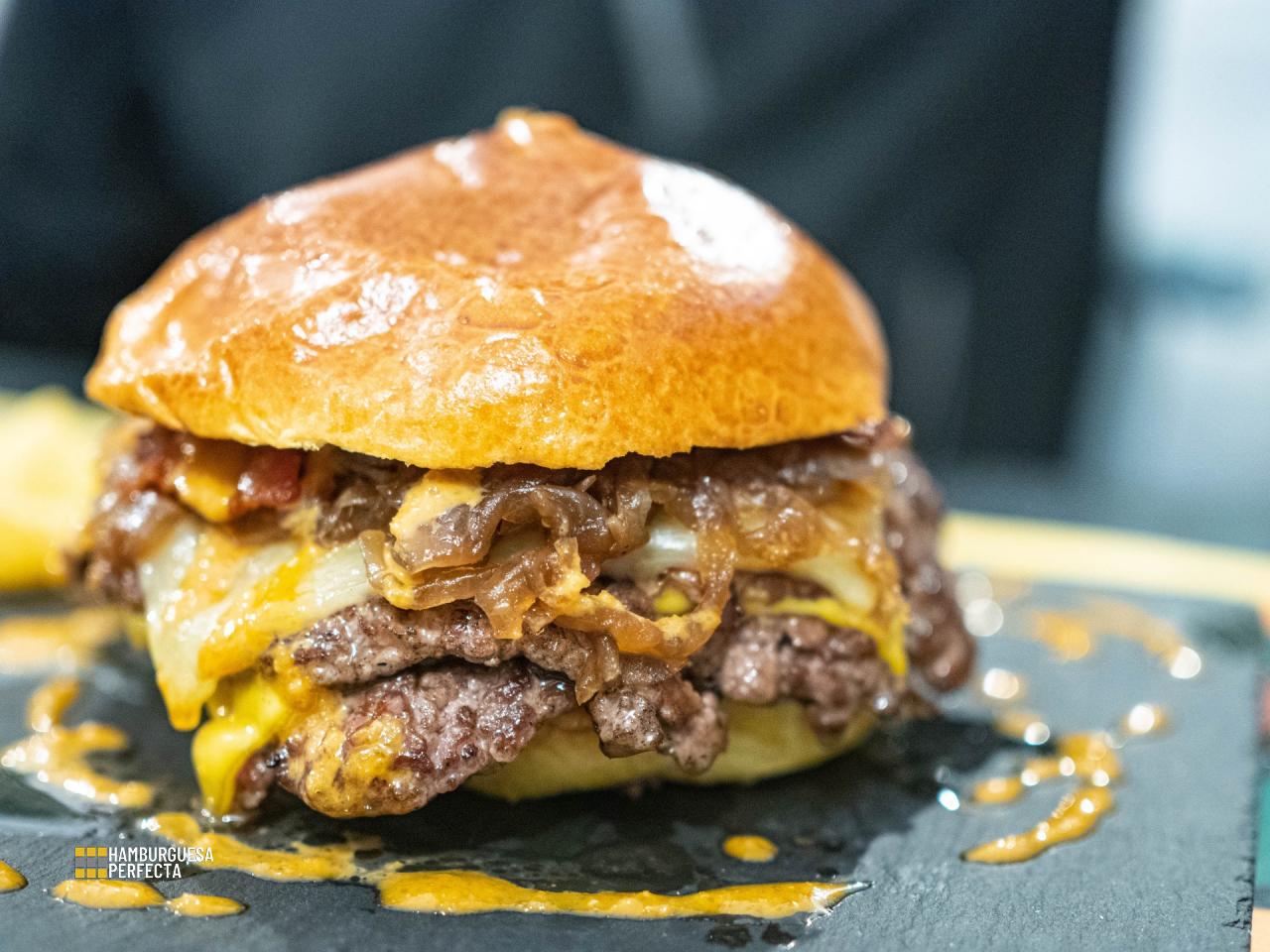 Burger La Estrella HollyFood