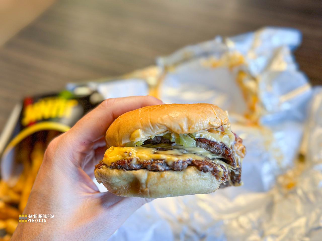 Agarrando Burger Junk