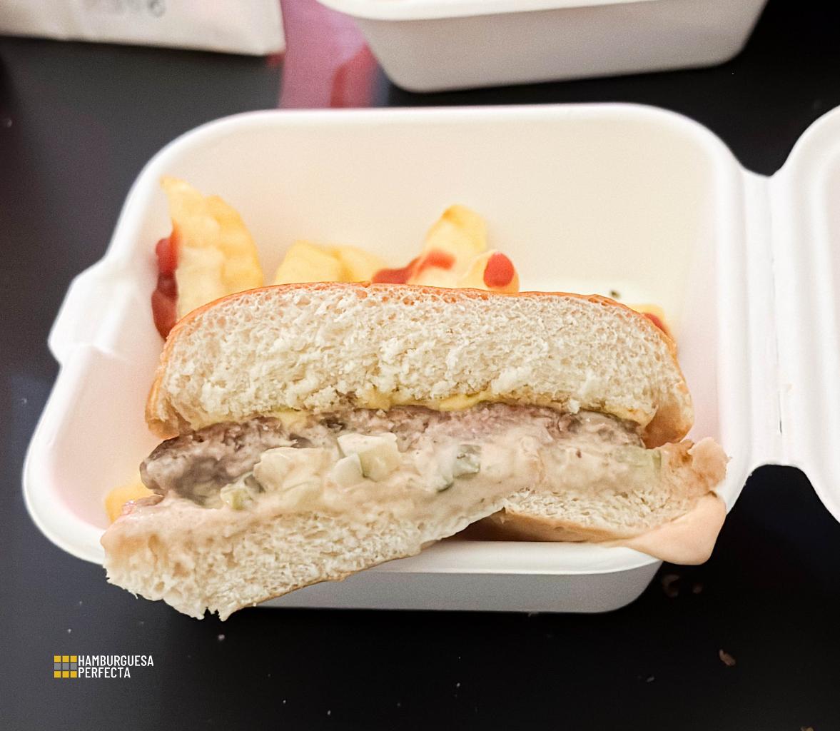 L'Incomparable Burger Muerdo