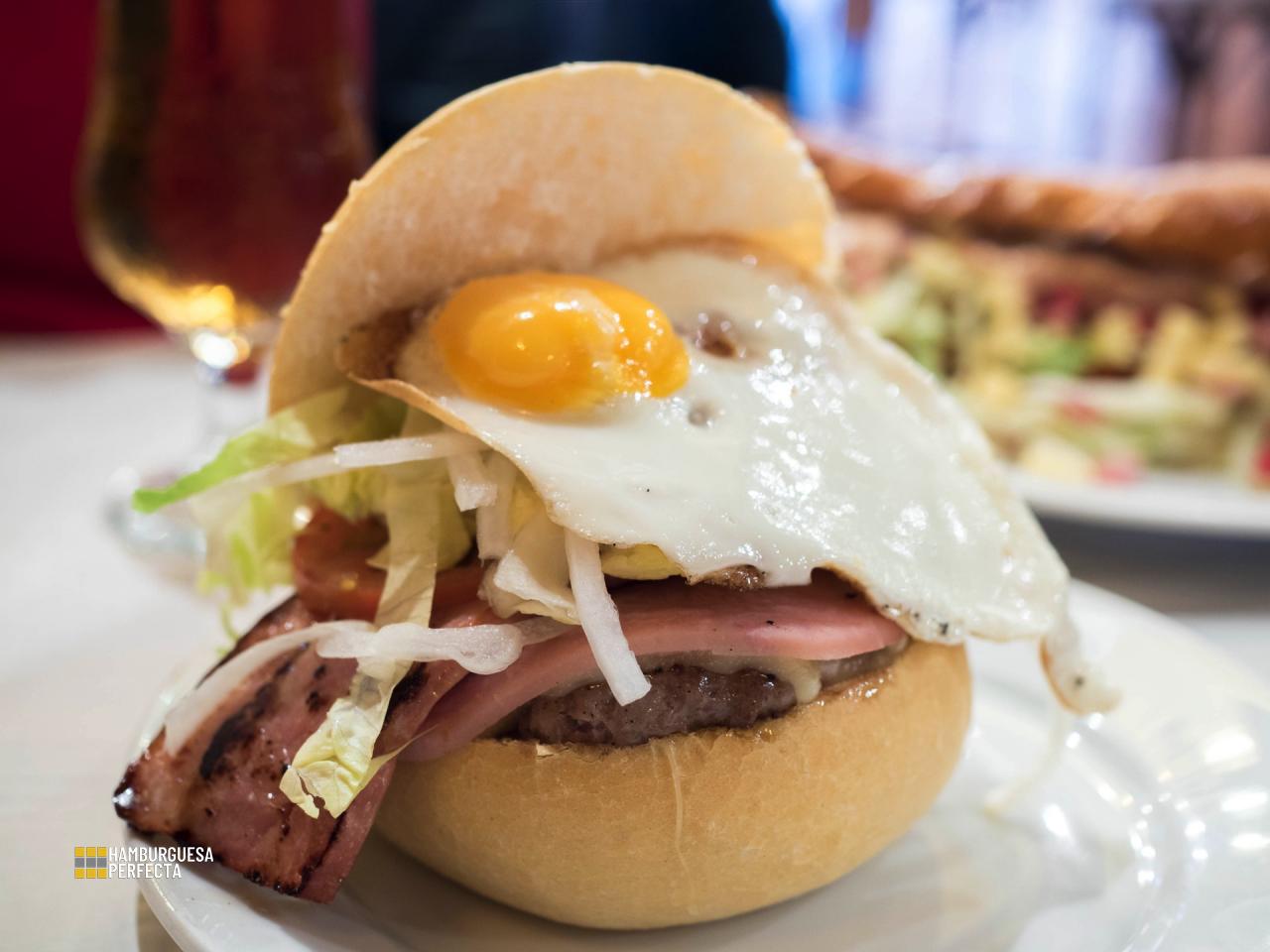 Hamburguesa Frankfurt