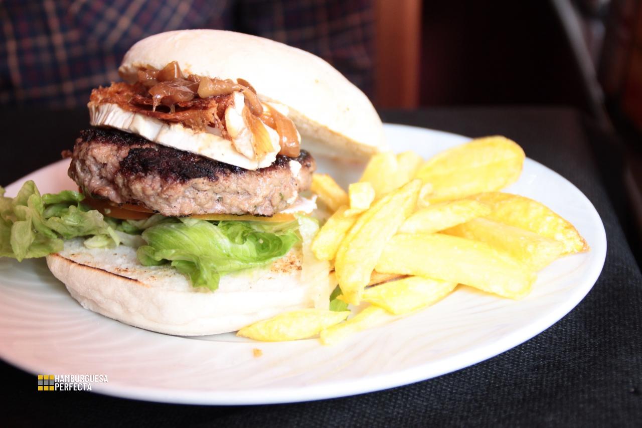 Hamburguesa La Alegria de los Huertas