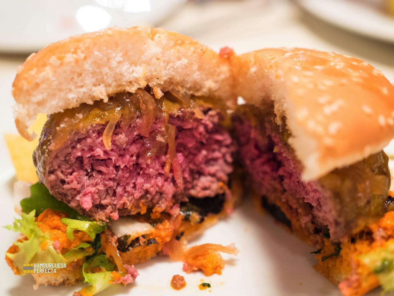 Detalle Corte Burger La Bruta