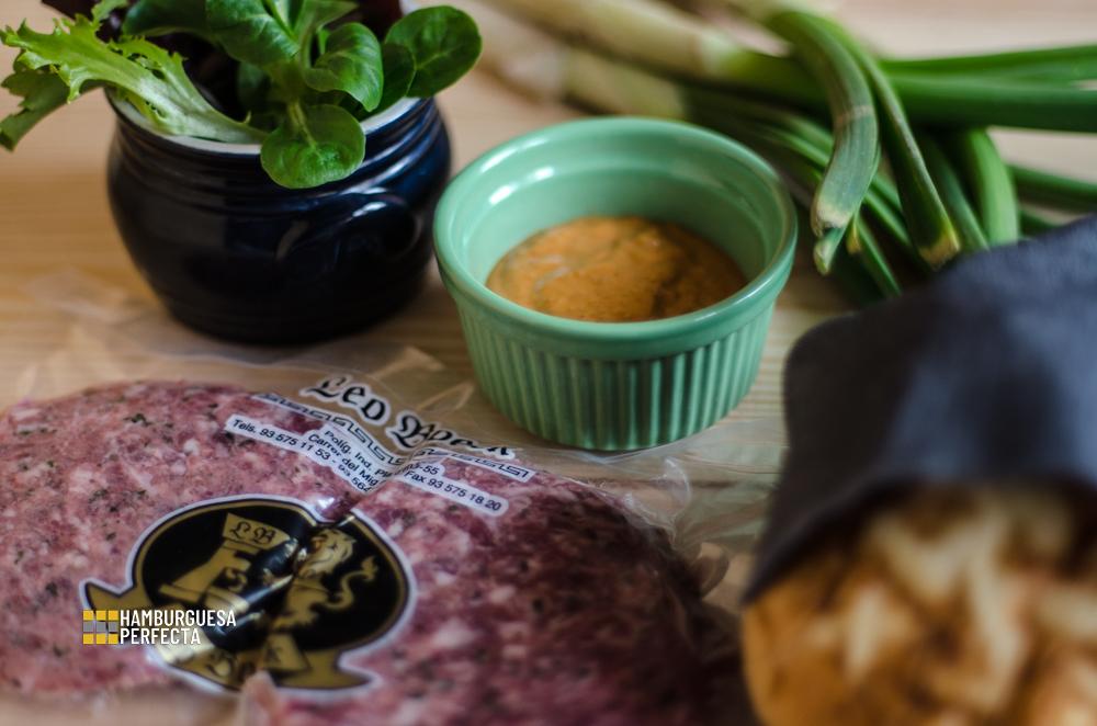 Salsa Romescu Burger Calcots