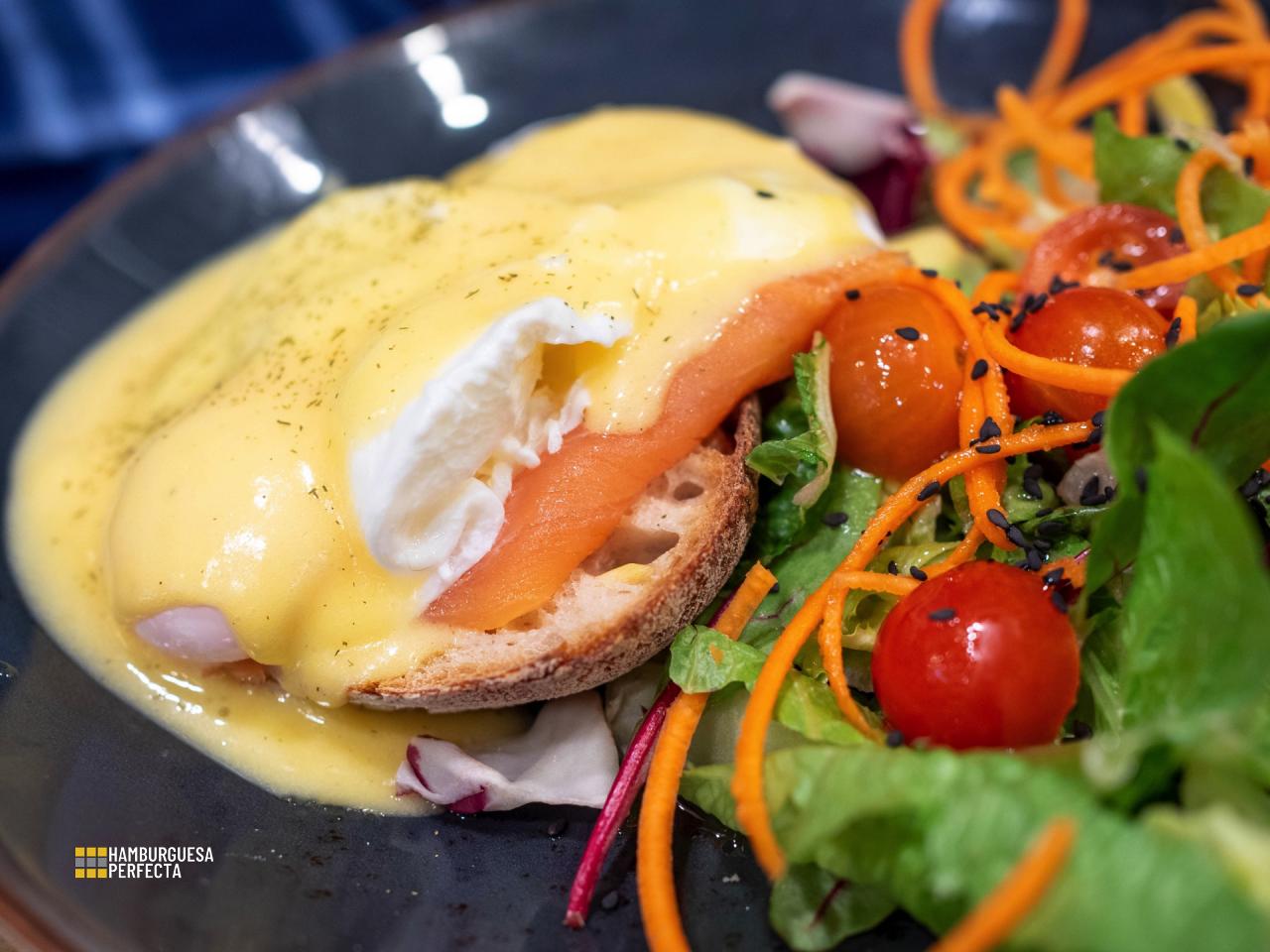 Huevos Benedictine Little Big Café