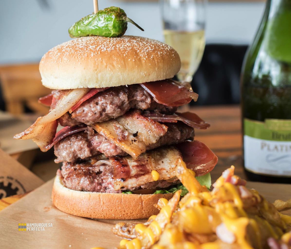 Triple Burger Panceta Mediavuelta