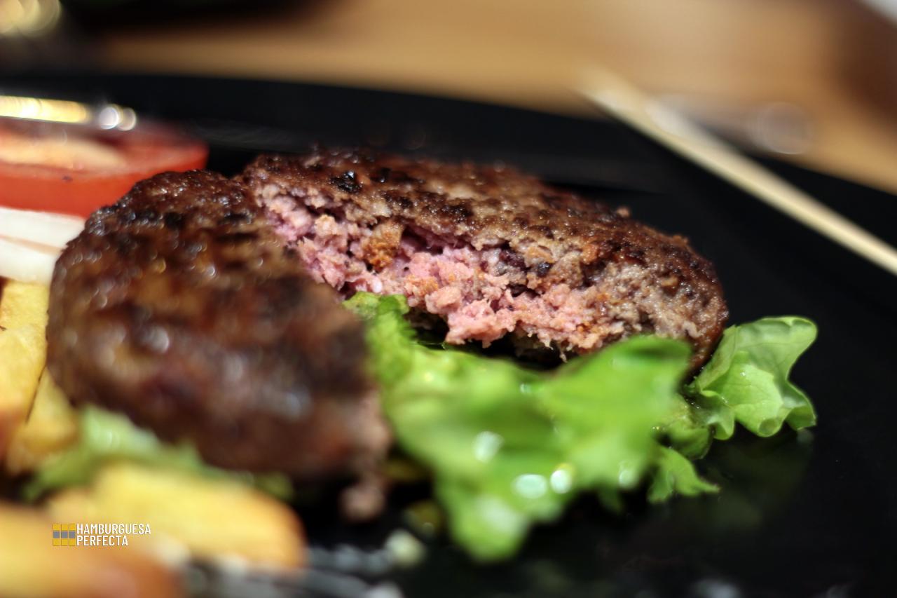 Detalle Corte Torto Burger Merydajes