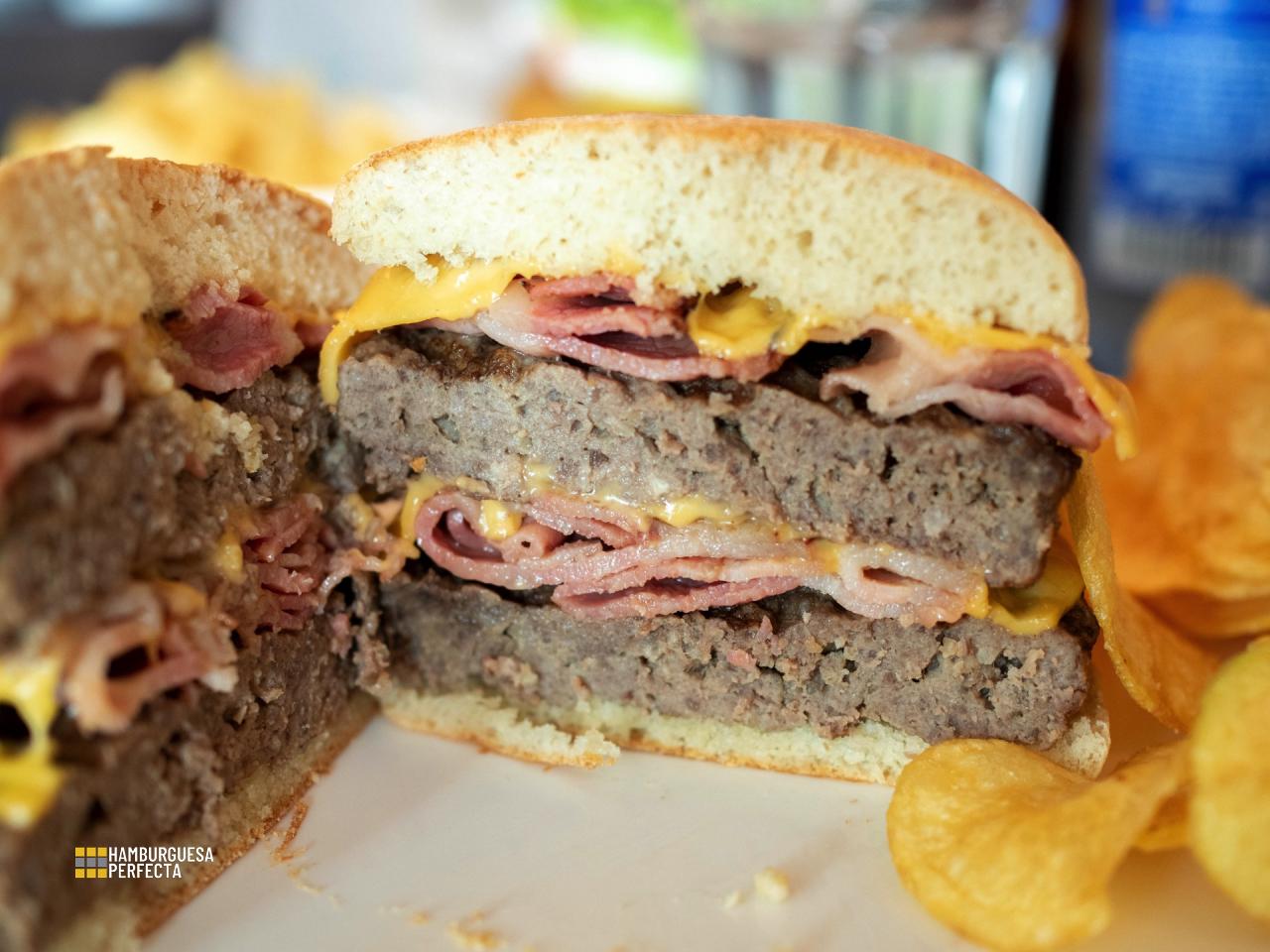 Detalle Corte Burger New Yorkers Cafe