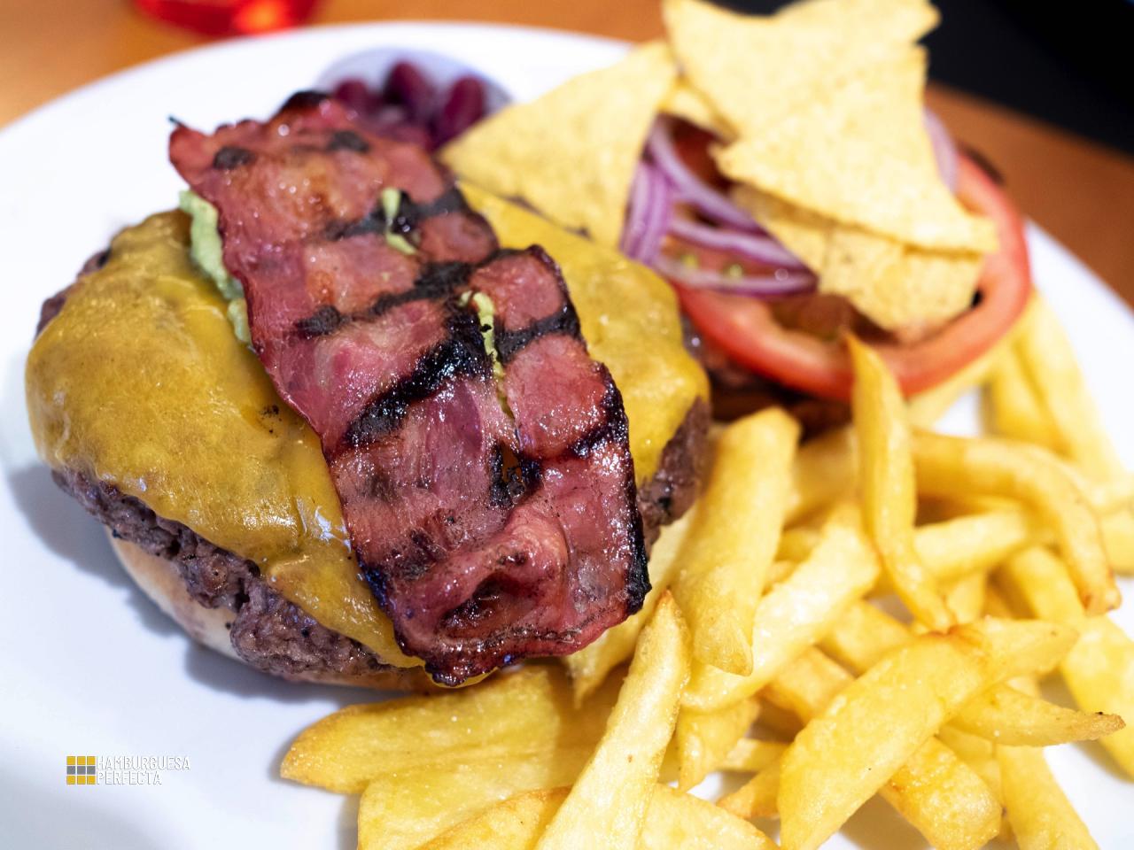 Hamburguesa Ranchera Parrilla Americana