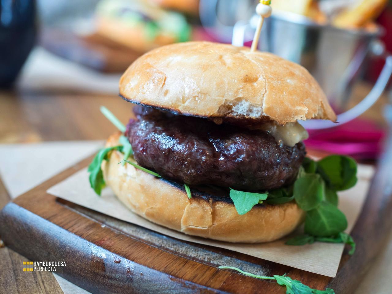 Kalderona Burger Pikda
