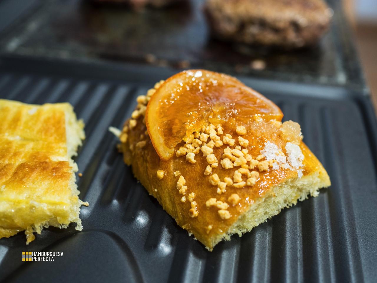 Tostando el Roscon Receta Navidad