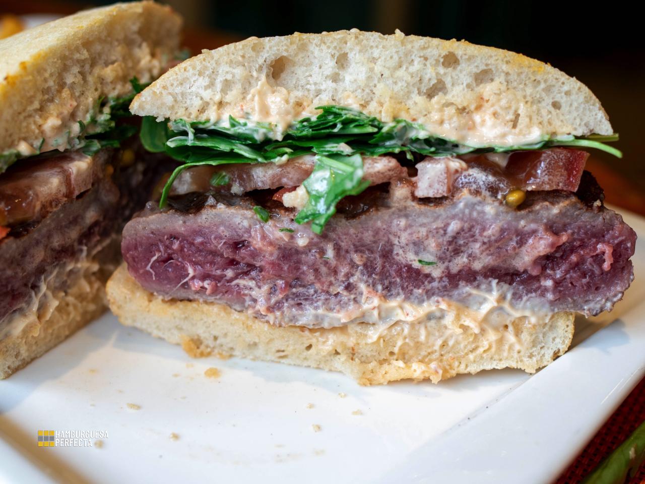 Detalle Corte Burger Ruta 20
