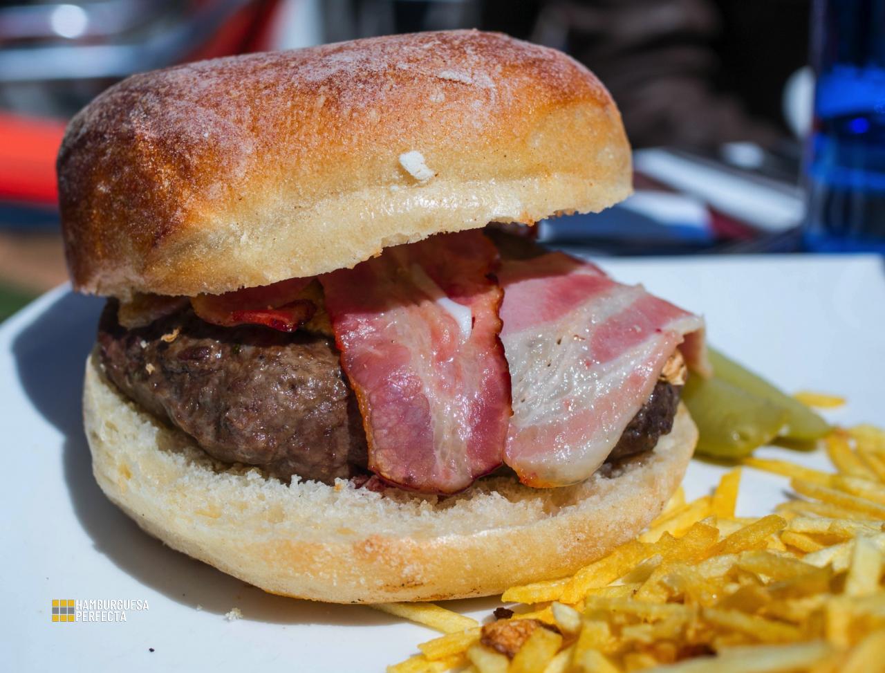 Burger Bacon Terraza de la Reina